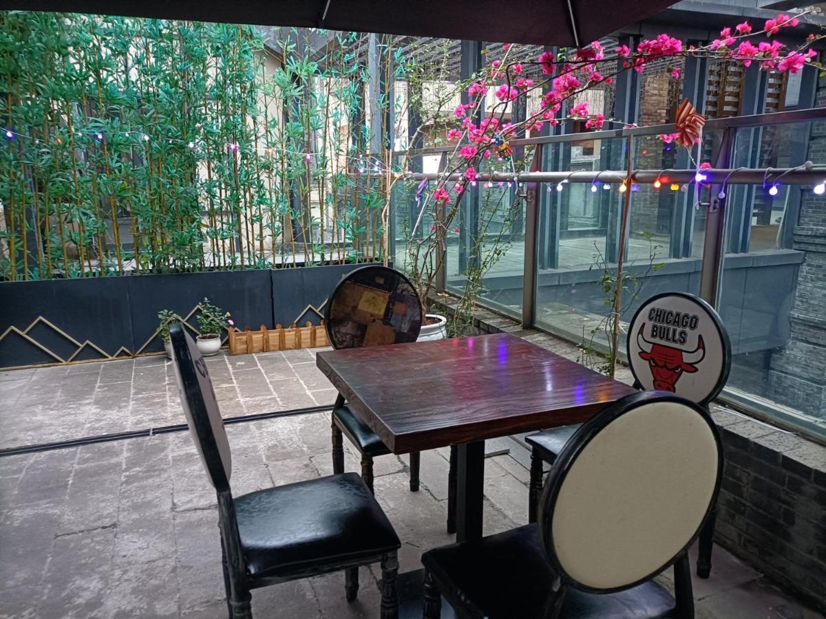 Riverside International Youth Hostel阅江老院青年旅舍 Chongqing Extérieur photo