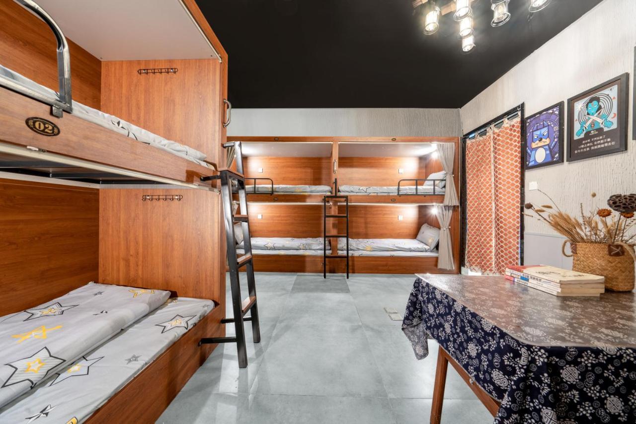Riverside International Youth Hostel阅江老院青年旅舍 Chongqing Extérieur photo